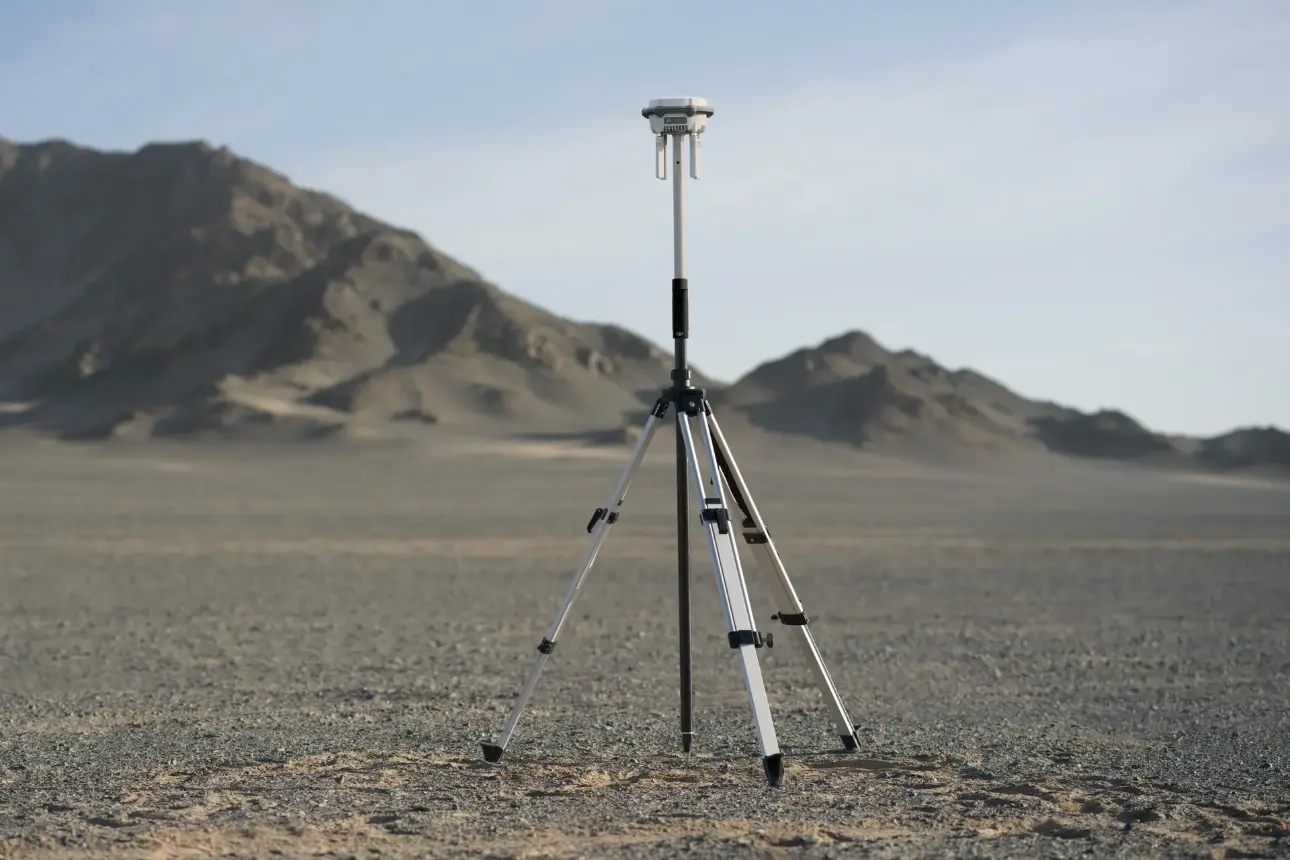 Statyw-stacji-DJI-D-RTK-3